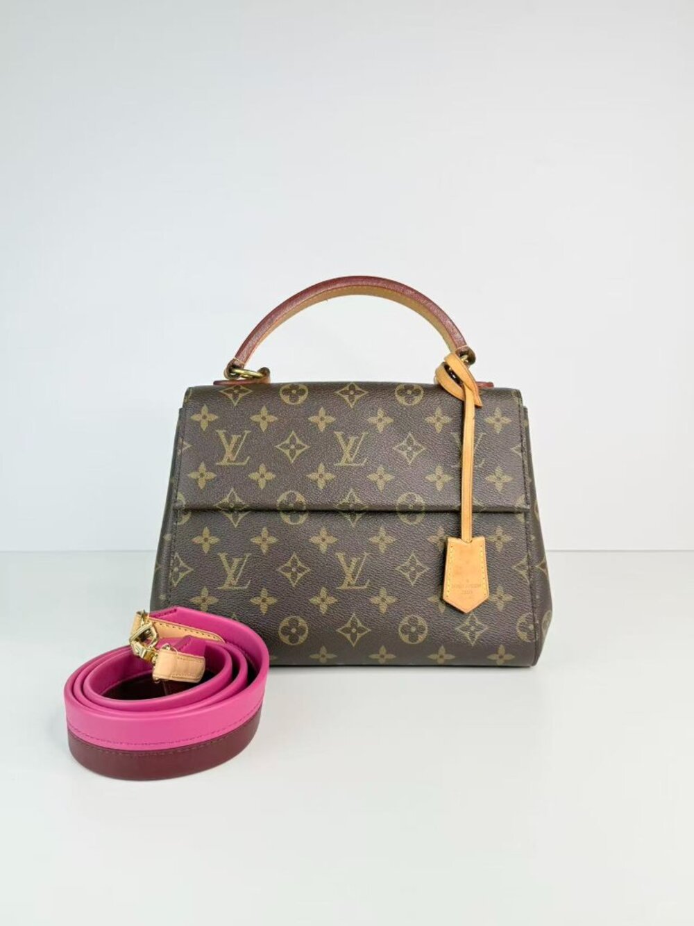 Louis Vuitton Cluny MM Monogram Canvas Top Handle Shoulder Crossbody Bag